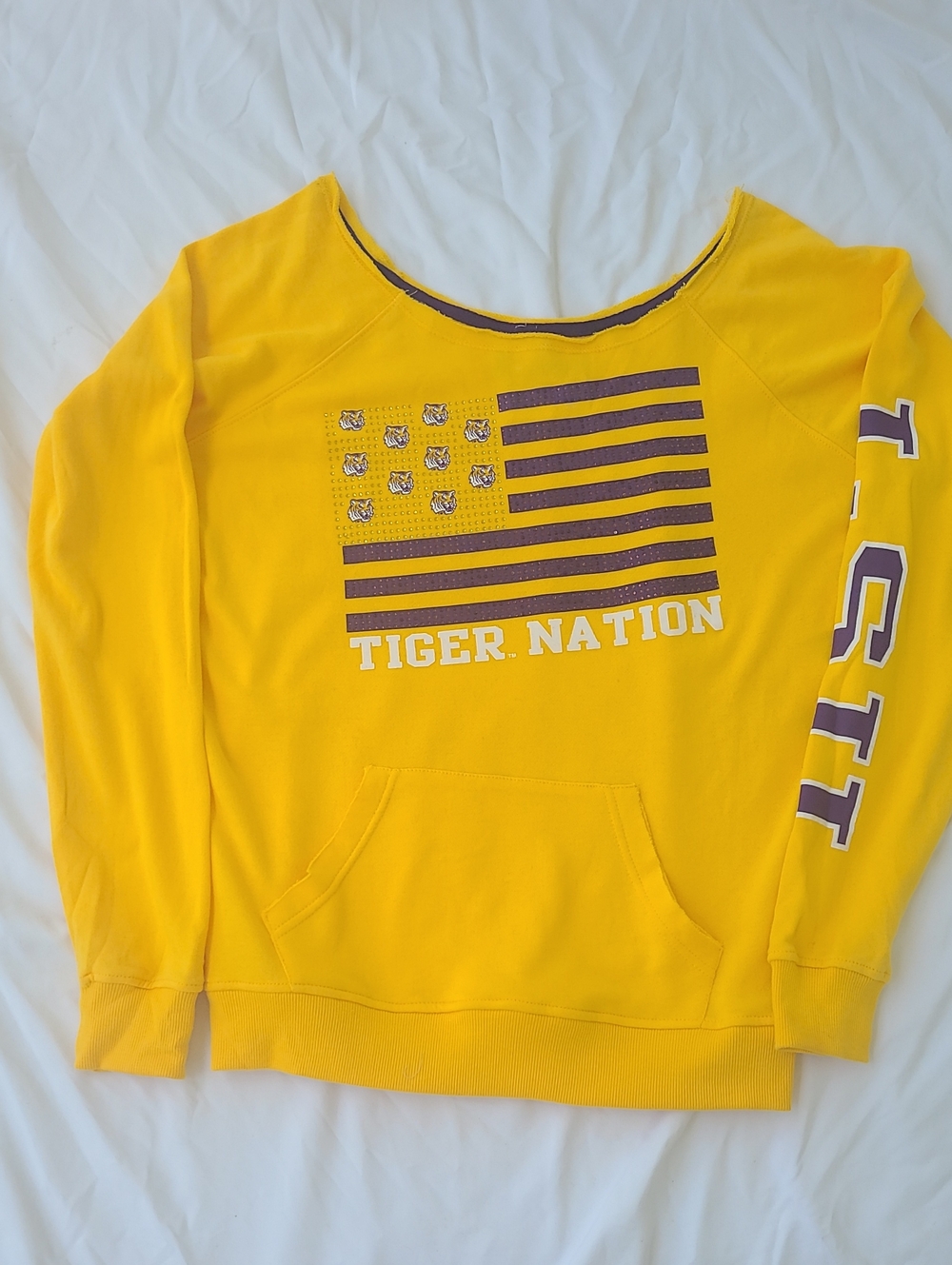 E5 Collegiate Classic Women’s LSU Tigers Pullover Off The Shoulder Sweatshirt, M